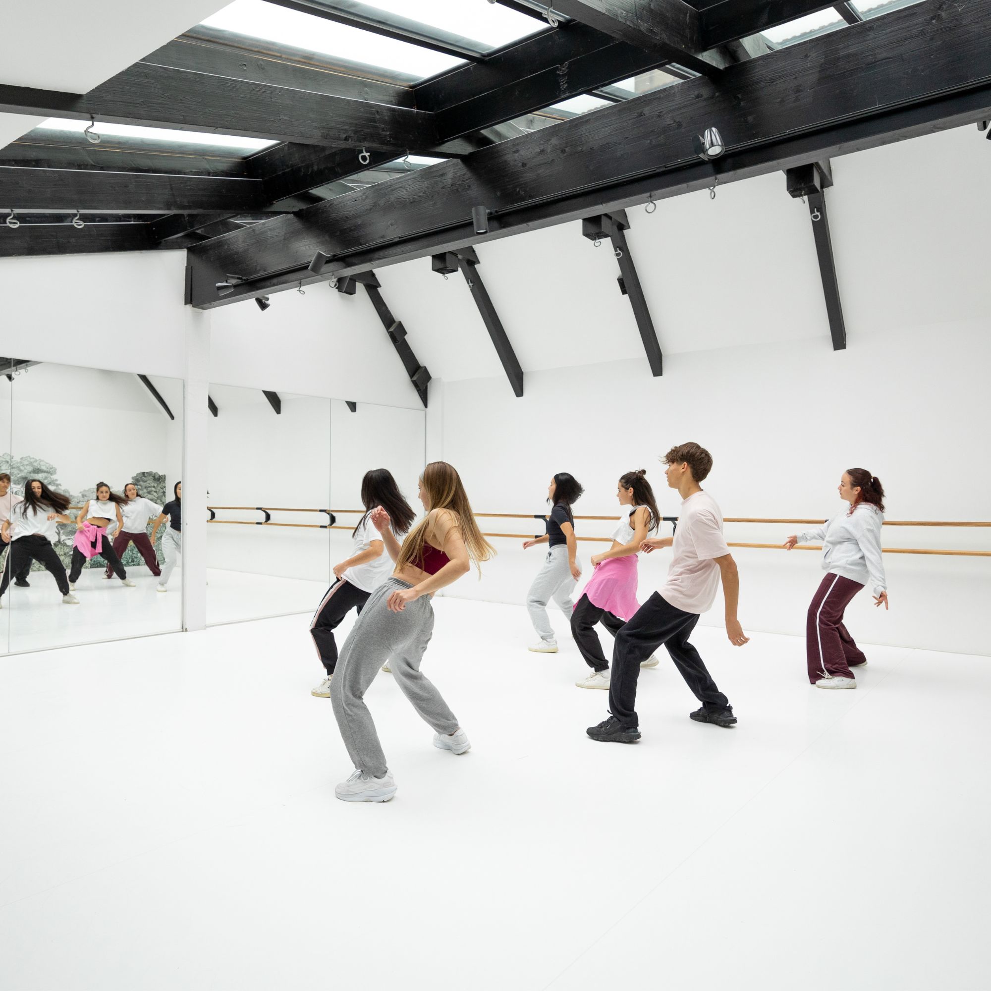 Commercial dance